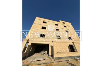 Warehouse - Studio - 4 Bathrooms for rent in New Cairo Centre - North Teseen St. - The 5th Settlement - New Cairo City - Cairo