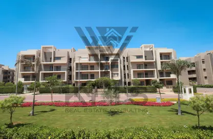 Apartment - 2 Bedrooms - 2 Bathrooms for sale in Moon Residences - Fifth Square - The 5th Settlement - New Cairo City - Cairo