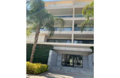 Apartment - 2 Bedrooms - 2 Bathrooms for sale in Lake View Residence - 5th Settlement Compounds - The 5th Settlement - New Cairo City - Cairo