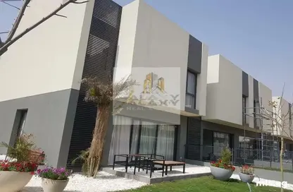 Apartment - 2 Bedrooms - 2 Bathrooms for sale in Al Burouj Compound - El Shorouk Compounds - Shorouk City - Cairo