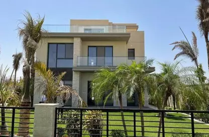 Villa - 5 Bedrooms - 4 Bathrooms for sale in Sodic West - Sheikh Zayed Compounds - Sheikh Zayed City - Giza