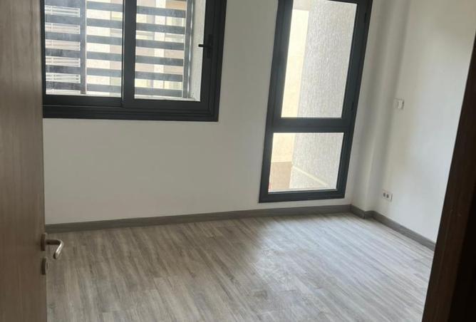 8431013 - Property Image 3