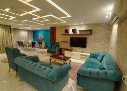 شقة - 3 غرف نوم - 3 حمامات for للايجار in شارع عدن - المهندسين - الجيزة