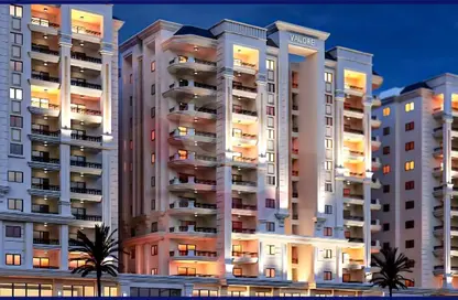 Apartment - 3 Bedrooms - 2 Bathrooms for sale in Madkhal Sharkt Al Nakhl Wa Al Handasa St. - Smouha - Hay Sharq - Alexandria