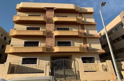 Apartment - 2 Bedrooms - 2 Bathrooms for sale in Al Andalus District - New Cairo City - Cairo