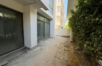 Apartment - 2 Bedrooms - 2 Bathrooms for sale in Lake View Residence - 5th Settlement Compounds - The 5th Settlement - New Cairo City - Cairo