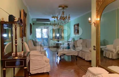 Apartment - 2 Bedrooms - 1 Bathroom for sale in Nazih Khalifa St. - El Korba - Heliopolis - Masr El Gedida - Cairo