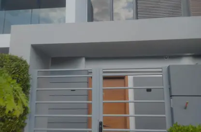 منزل مزدوج - 5 غرف نوم - 5 حمامات للايجار في باتيو الزهراء - كمبوندات الشيخ زايد - الشيخ زايد - الجيزة