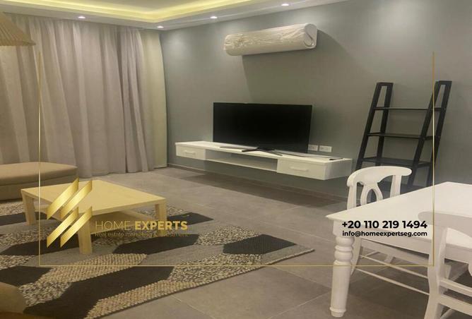 8232098 - Property Image 3