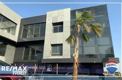عيادة - استوديو - 1 حمام للايجار في هالتاون - مدينة 6 أكتوبر - الجيزة