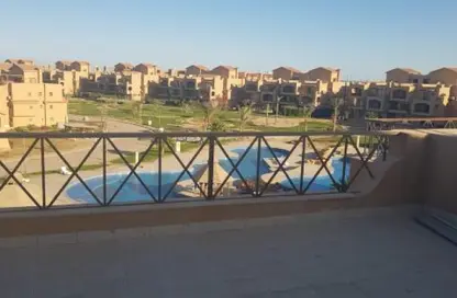 (بنتهاوس  (روف - 2 غرف نوم - 2 حمامات للبيع في بياسيرا - العين السخنة - السويس