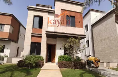 Villa for sale in Azzar - 5th Settlement Compounds - The 5th Settlement - New Cairo City - Cairo