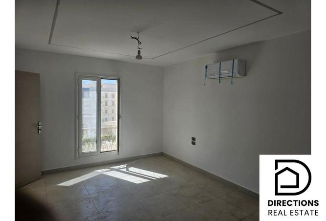 8307651 - Property Image 3