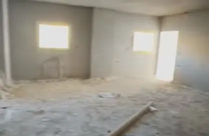 Apartment - 3 Bedrooms - 3 Bathrooms for sale in AiAngle City Mall - New Narges - New Cairo City - Cairo