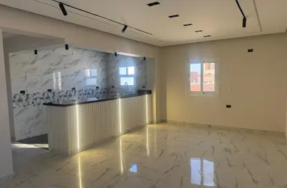 Apartment - 2 Bedrooms - 2 Bathrooms for sale in Al Andalus Buildings - Al Andalus District - New Cairo City - Cairo