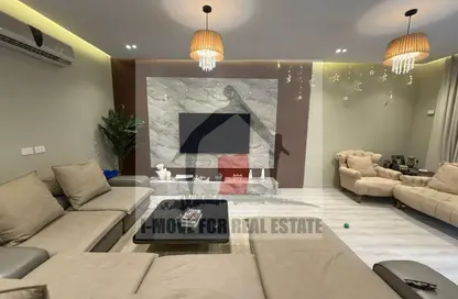 تاون هاوس - 3 غرف نوم - 3 حمامات للبيع في ذا كراون - طريق مصر اسكندرية الصحراوي - مدينة 6 أكتوبر - الجيزة