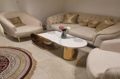Apartment - 3 Bedrooms - 2 Bathrooms for rent in Fifth Square - The 5th Settlement - New Cairo City - Cairo