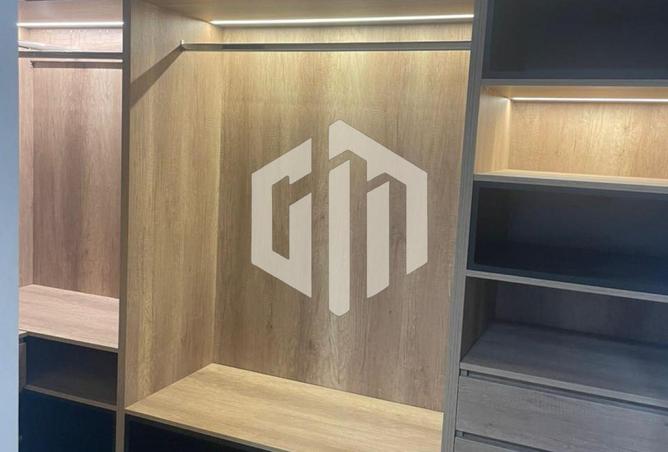 8323081 - Property Image 3