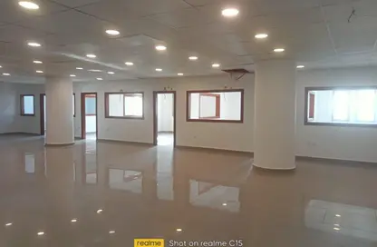مساحات مكتبية - استوديو - 4 حمامات للايجار في المنطقة الصناعية - كمبوندات التجمع الخامس - التجمع الخامس - مدينة القاهرة الجديدة - القاهرة