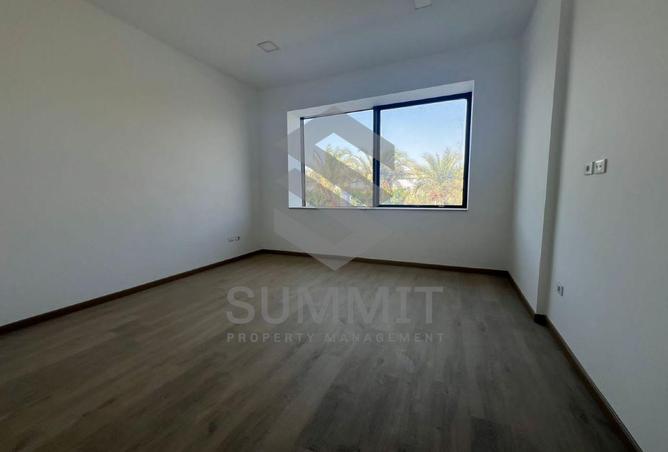 8074482 - Property Image 3