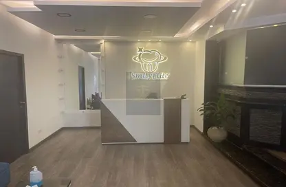 Clinic - Studio - 1 Bathroom for sale in Assem Abdel Hamed St. - 8th Zone - Nasr City - Cairo