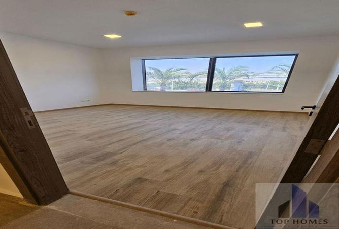 8298889 - Property Main Image