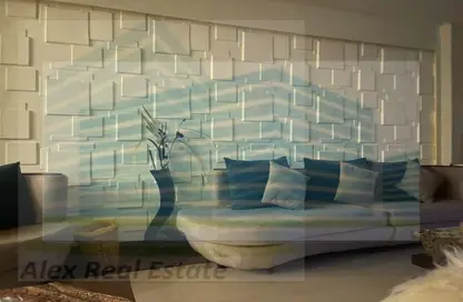 شقة - 3 غرف نوم - 3 حمامات للايجار في شارع محمد فوزي معاذ - سموحة - حي شرق - الاسكندرية