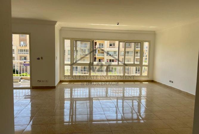 8187954 - Property Image 2