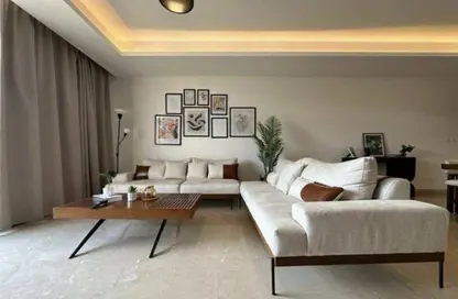 Villa - 4 Bedrooms - 4 Bathrooms for sale in Palm Hills New Cairo - 5th Settlement Compounds - The 5th Settlement - New Cairo City - Cairo