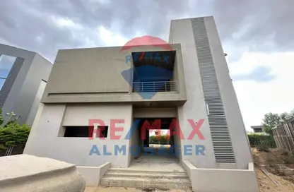 فيلا - 5 غرف نوم للبيع في بالم هيلز جولف اكستينشن - طريق الواحات - مدينة 6 أكتوبر - الجيزة