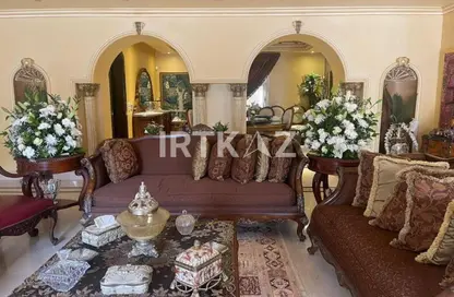 فيلا - 6 غرف نوم - 6 حمامات للبيع في مكسيم - التجمع الاول - مدينة القاهرة الجديدة - القاهرة