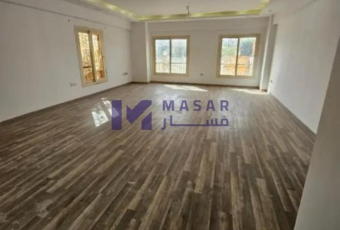 8422810 - Property Image 2