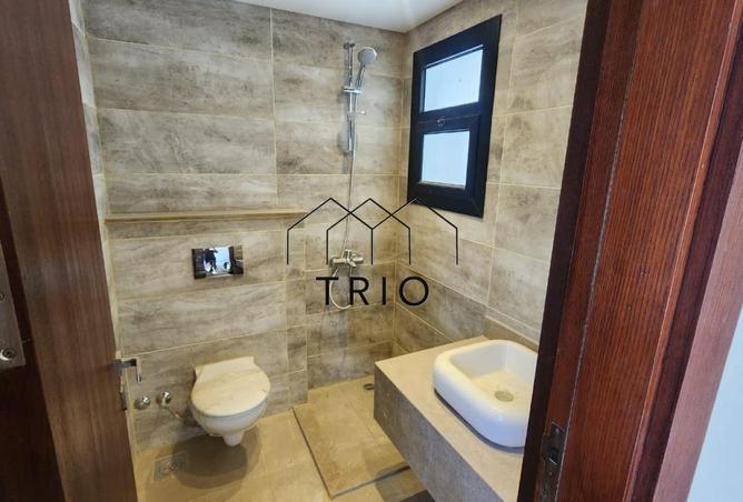 8190603 - Property Image 2