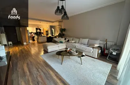 Apartment - 3 Bedrooms - 3 Bathrooms for sale in Village Gardens Katameya - 5th Settlement Compounds - The 5th Settlement - New Cairo City - Cairo Apartment - 3 Bedrooms - 3 Bathrooms for sale in Village Gardens Katameya - 5th Settlement Compounds - The 5th Settlement - New Cairo City - Cairo