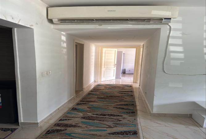 8244563 - Property Image 3