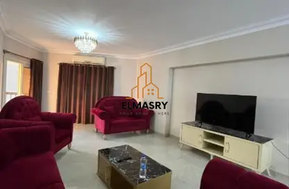 Apartment - 2 Bedrooms - 1 Bathroom for rent in Al Mesaha St. - Dokki - Giza