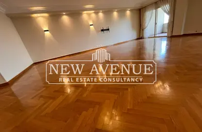 Office Space - Studio - 1 Bathroom for rent in Sarayat Al Maadi - Hay El Maadi - Cairo