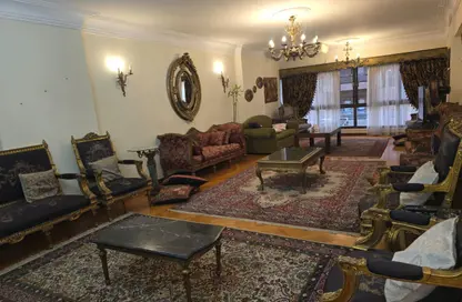 Apartment - 3 Bedrooms - 3 Bathrooms for sale in Abdel Moneim Riad St. - Mohandessin - Giza
