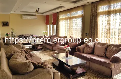 (بنتهاوس  (روف - 3 غرف نوم - 3 حمامات للايجار في بورتو نيو كايرو - كمبوندات التجمع الخامس - التجمع الخامس - مدينة القاهرة الجديدة - القاهرة