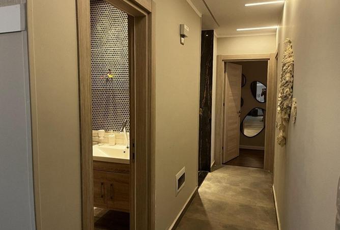 8040011 - Property Image 2