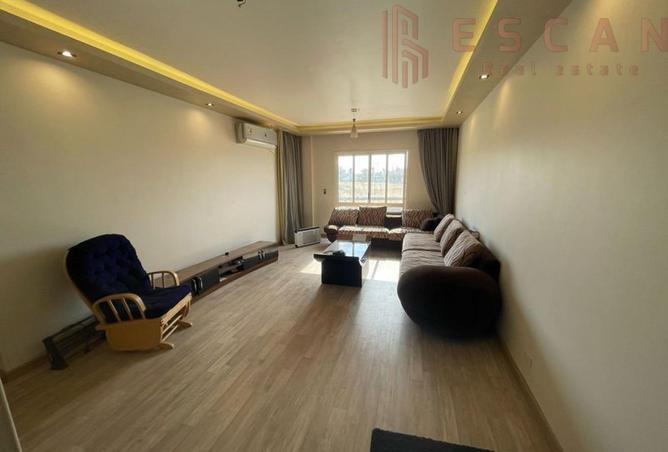 8304644 - Property Image 3