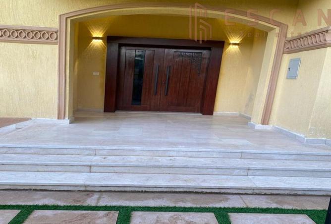 8213155 - Property Image 3