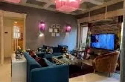 Apartment - 3 Bedrooms - 1 Bathroom for sale in Al Mansoura - Al Daqahlya