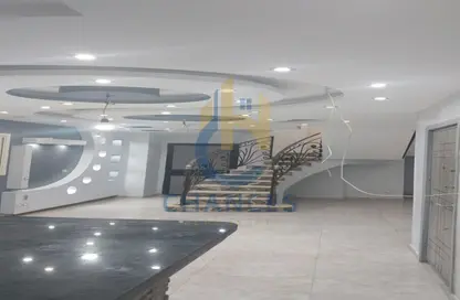 Duplex - 3 Bedrooms - 3 Bathrooms for sale in Al Esraa St. - El Mearag City - Zahraa El Maadi - Hay El Maadi - Cairo
