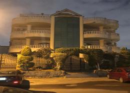 Duplex - 3 bedrooms for للايجار in East The Academy - New Cairo City - Cairo