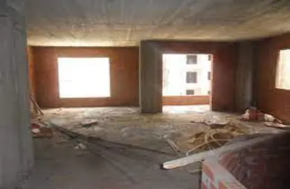 Apartment - 3 Bedrooms - 2 Bathrooms for sale in Al Mansoura - Al Daqahlya