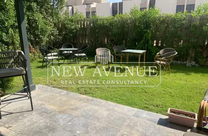 منزل مزدوج - 3 غرف نوم - 5 حمامات للبيع في كمبوند البروج - كمبوندات الشروق - مدينة الشروق - القاهرة