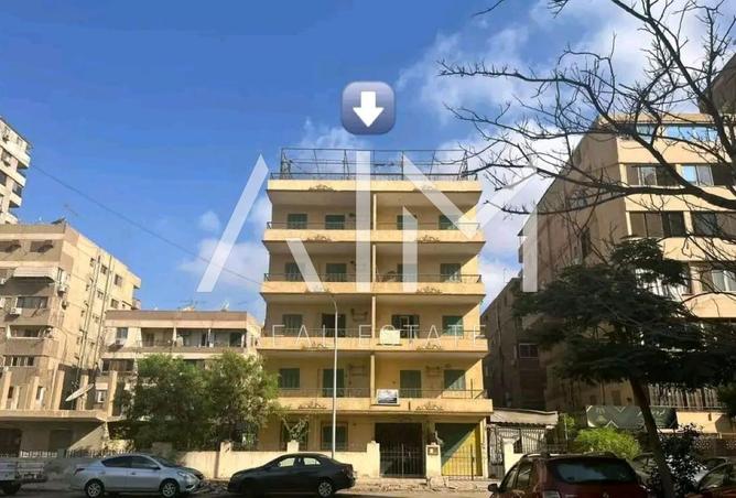 8243549 - Property Image 2