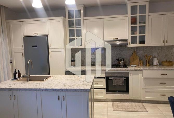 8374870 - Property Image 3