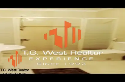 شقة - 3 غرف نوم - 2 حمامات للايجار في شارع سوريا - المهندسين - الجيزة